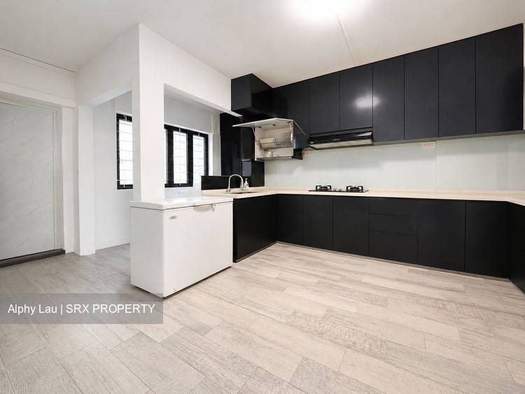 Blk 863 Jurong West Street 81 (Jurong West), HDB 5 Rooms #556629911